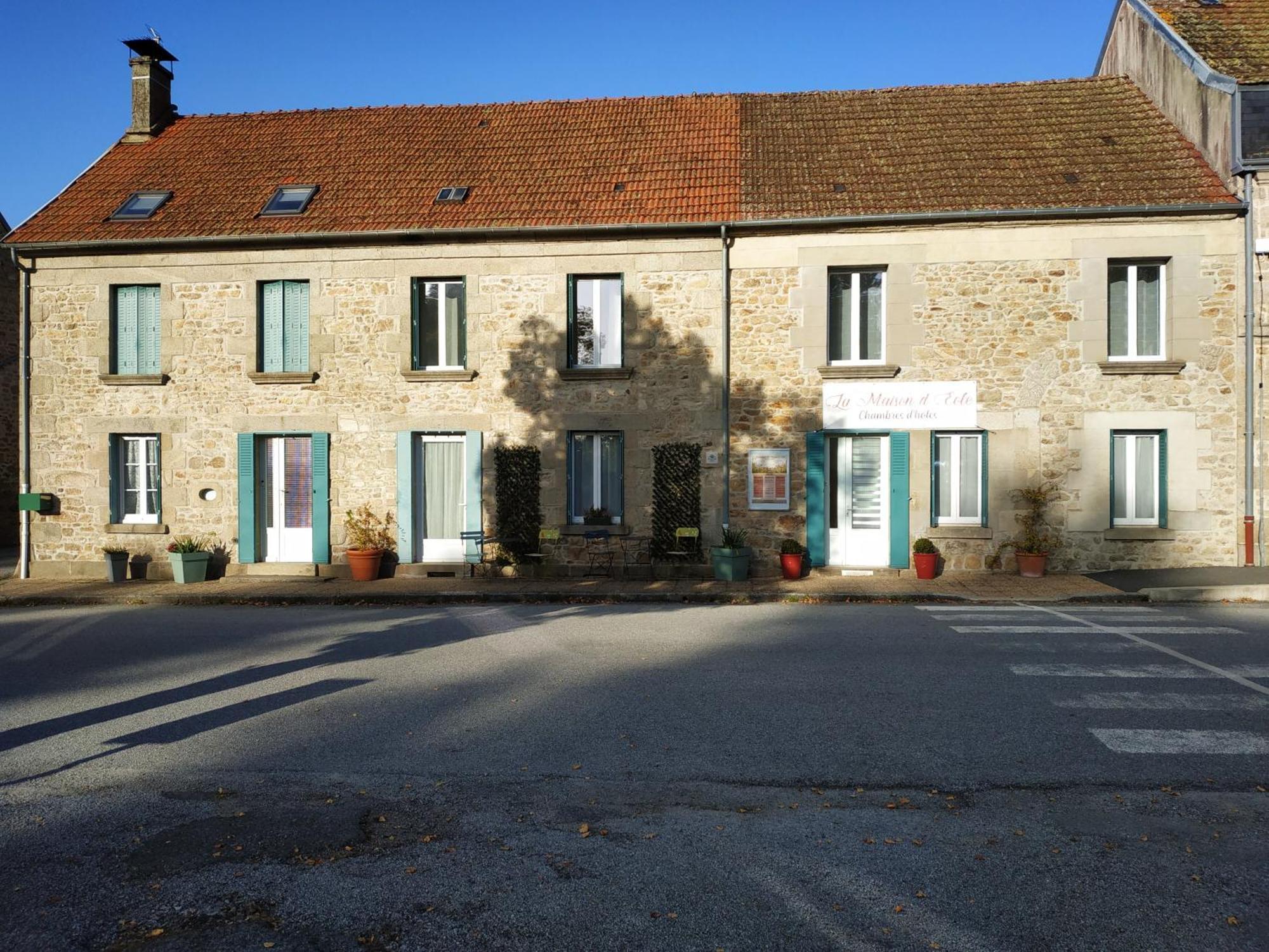La maison d Eole Saint-Sulpice-les-Champs Extérieur photo